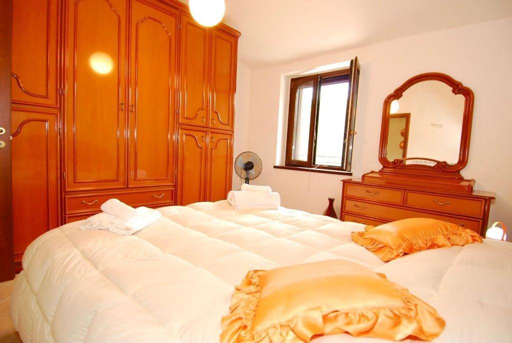 Umbrian Hills Flat - Free Parking & Garden Apartment Perugia Bagian luar foto