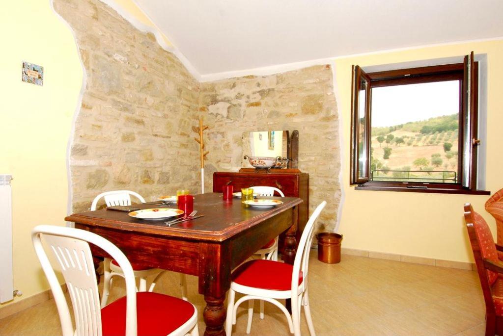 Umbrian Hills Flat - Free Parking & Garden Apartment Perugia Bagian luar foto